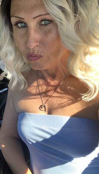 OliviaMichelle photo 2