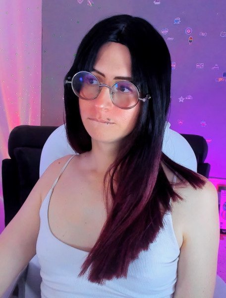 EVELYNNN18 photo 19