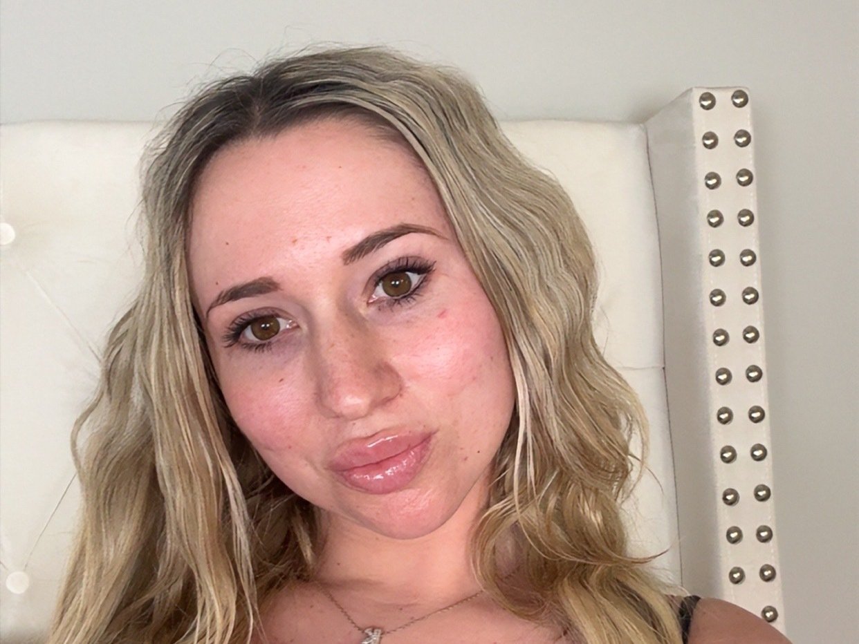 Nikkixxtaylor photo 6