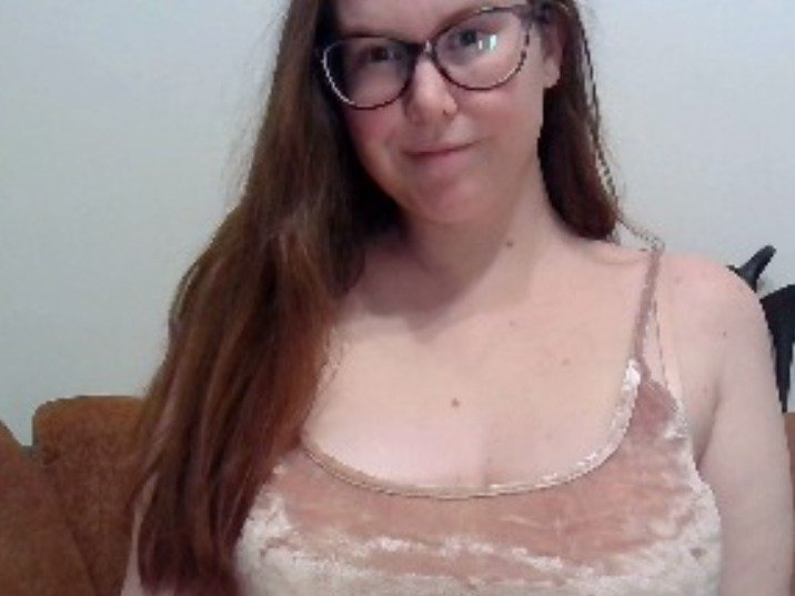 CelineThompson photo 1