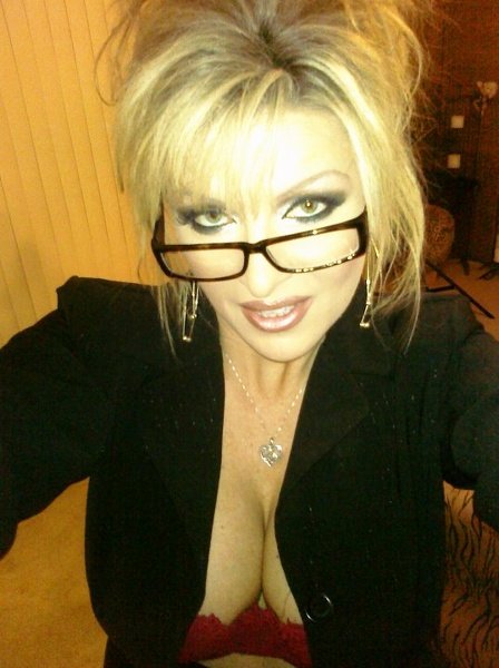 TyleneBuck photo 7