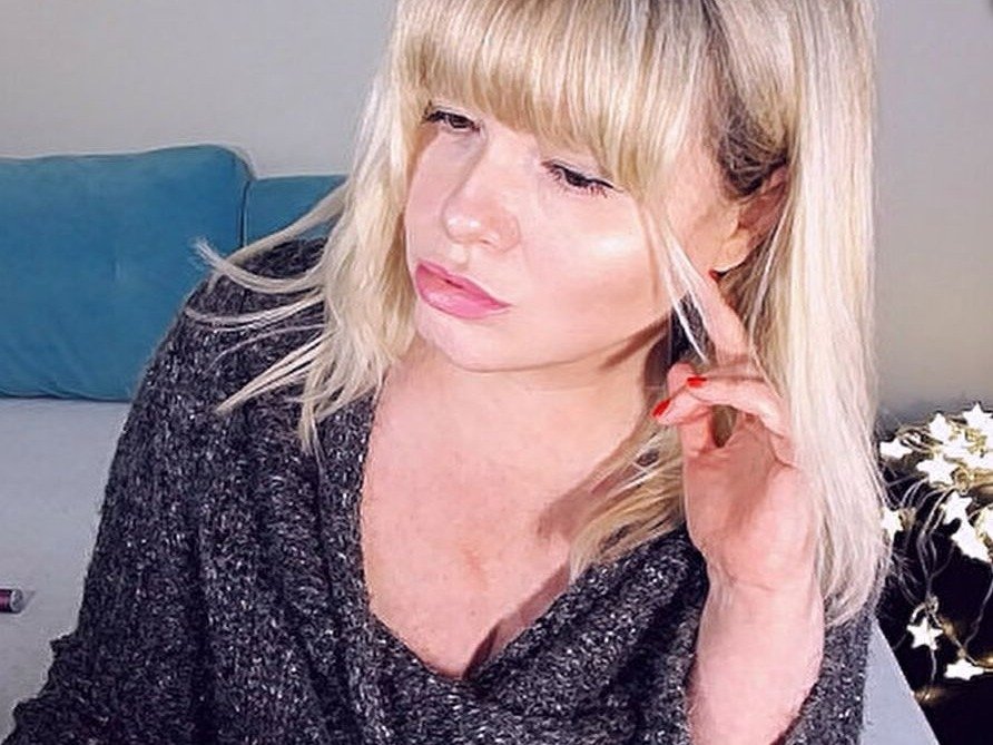 BlondeDesires photo 4