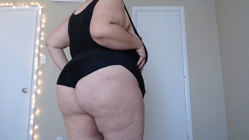 LuckLucy photo 5