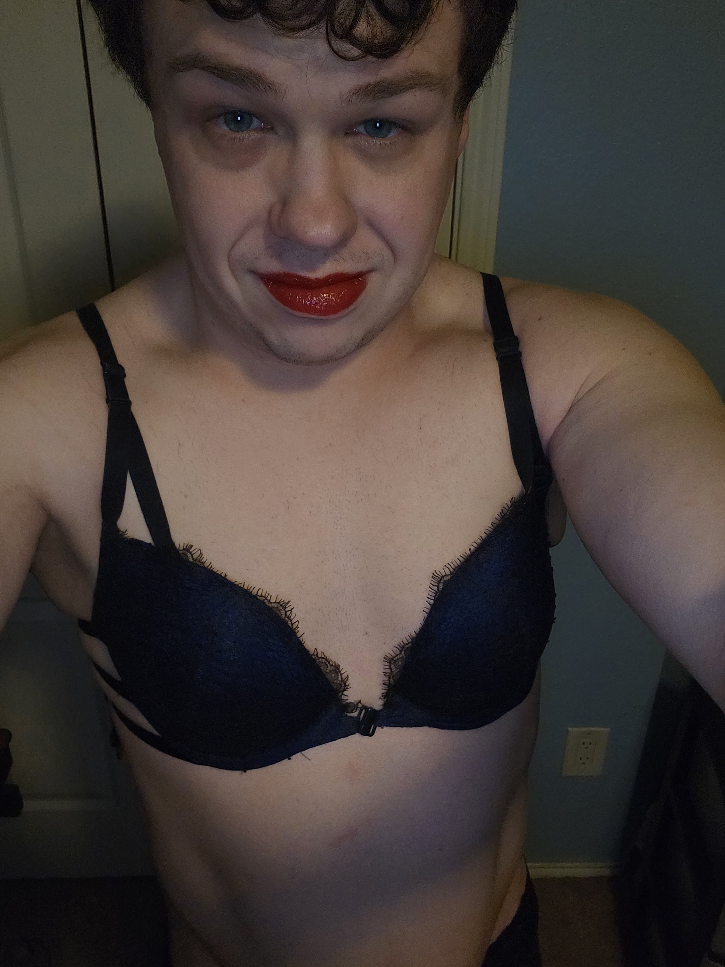 CuteDollVanessa photo 23