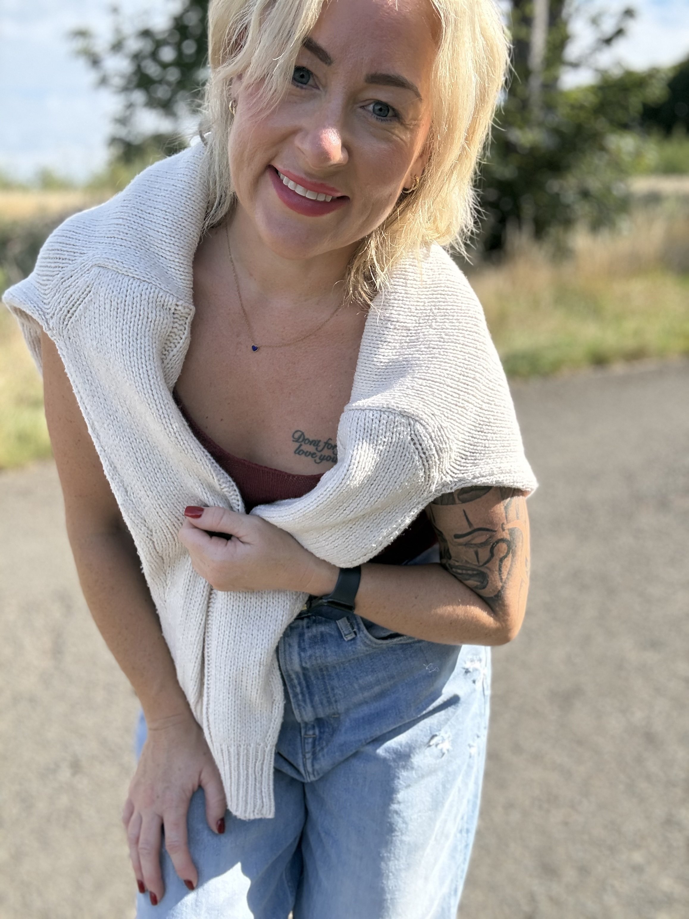 LittleMissSweetLips photo 43