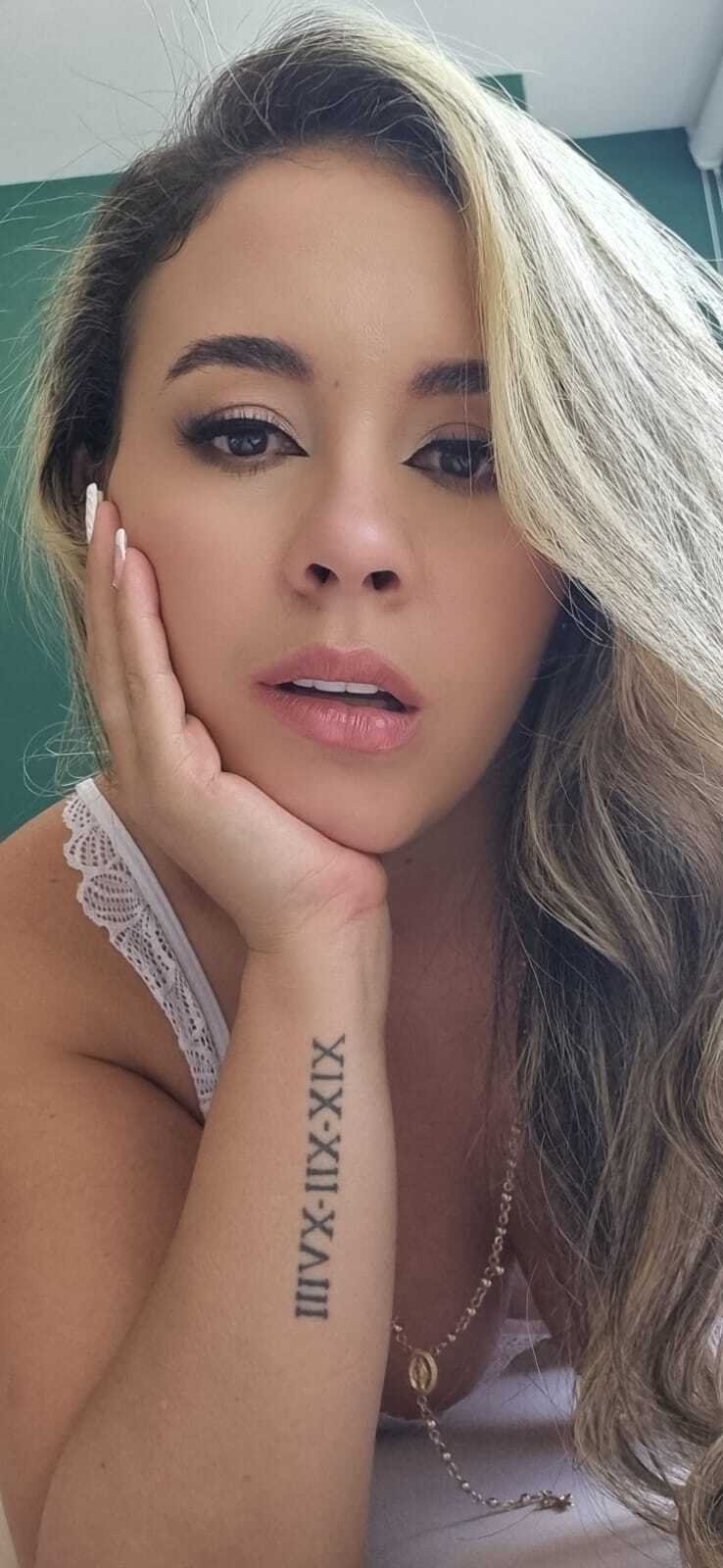 KarlaVegaa photo 4