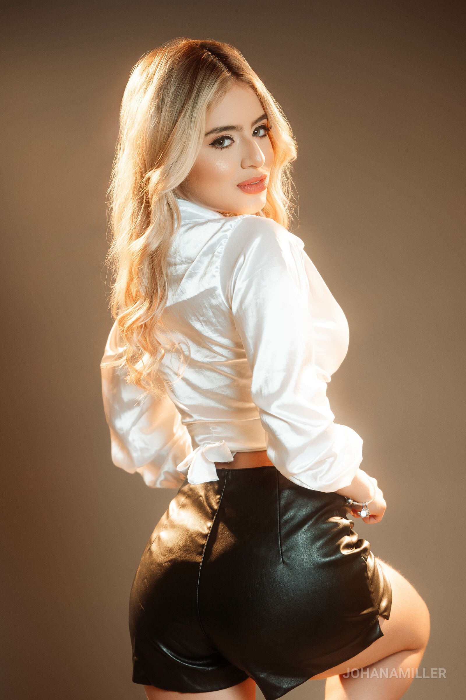 JohanaMiller photo 42
