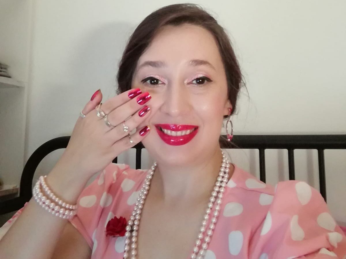 LadyDaphnne photo 1