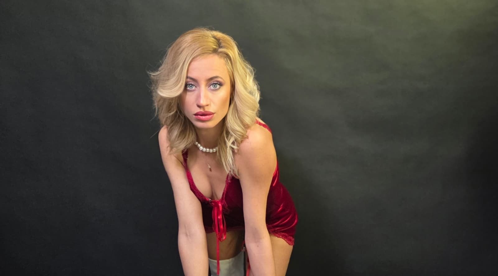 DeliaMarlow photo 11
