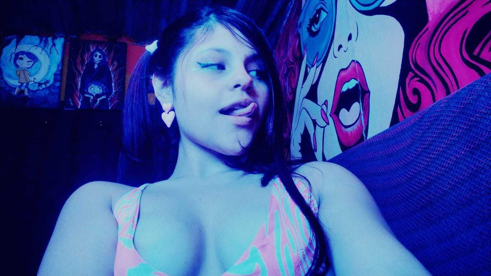 SofiaHillton photo 19