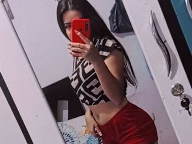 HotCharlotte photo 1