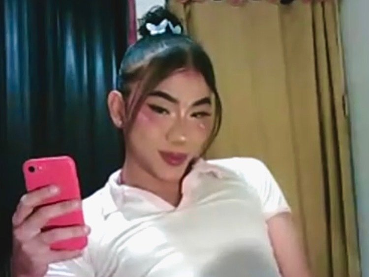 Kimmiemmm_uwu photo 1