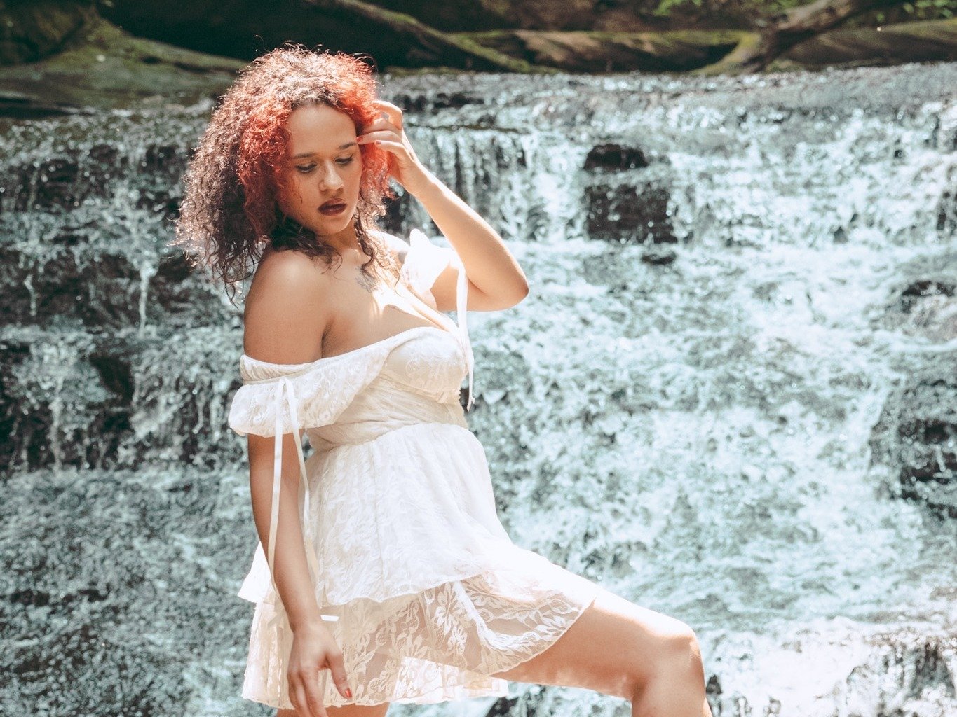 GoddessVelvetVixen photo 1