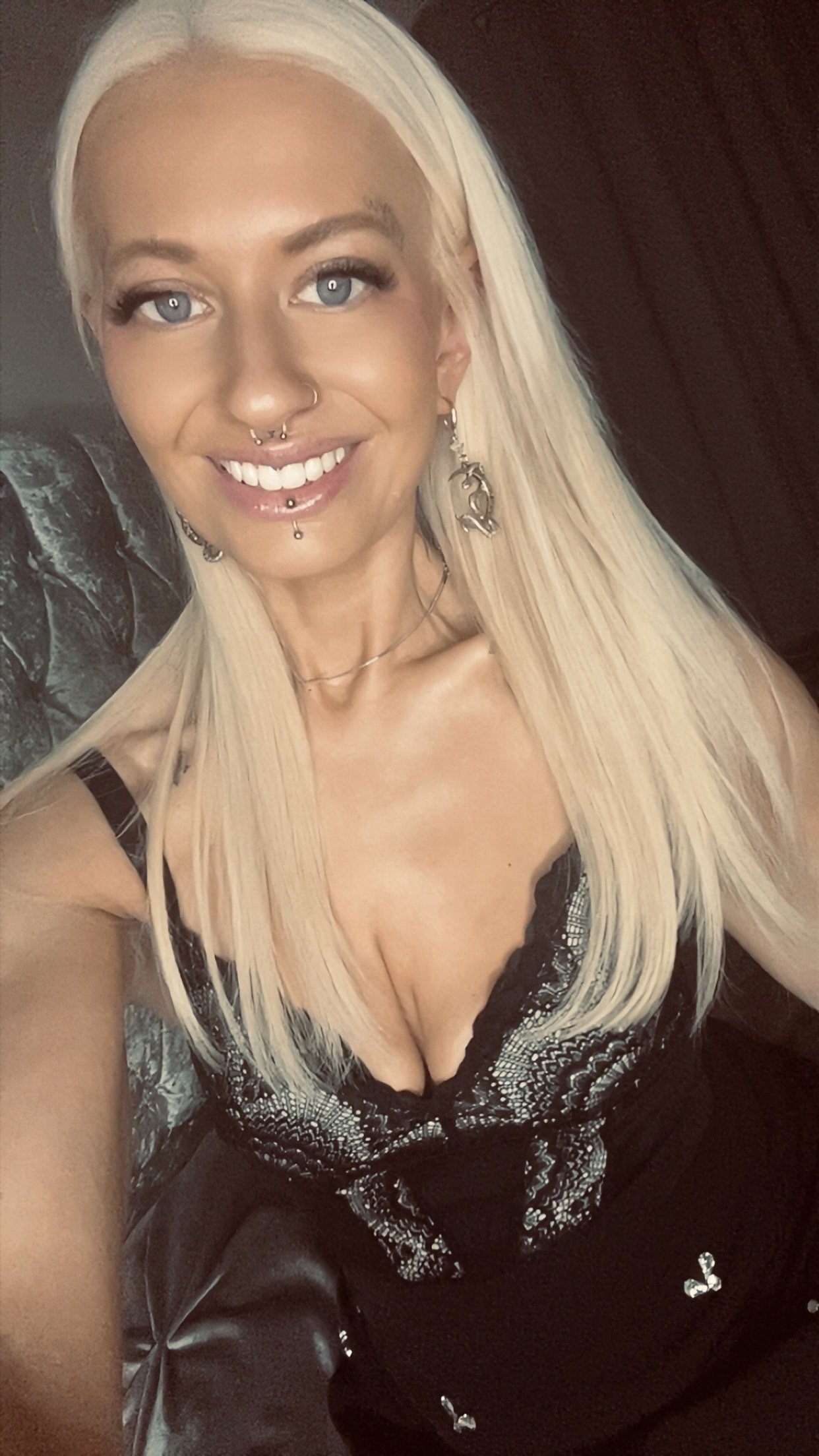 BabeBeth40 photo 18