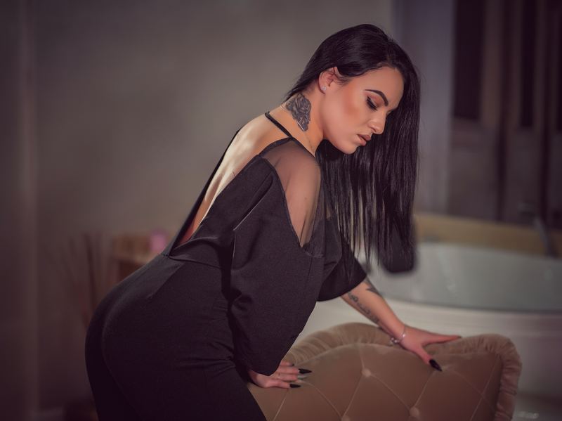 Izabel photo 8