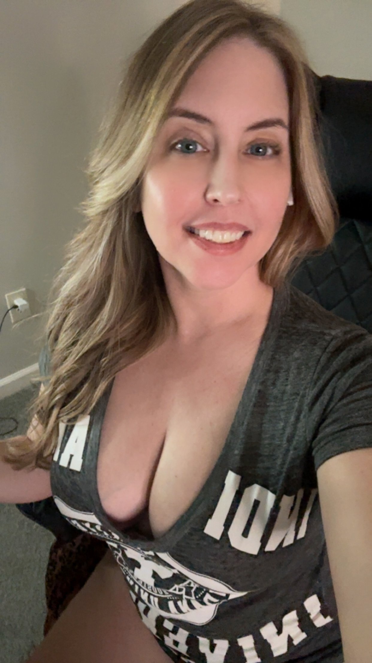 KayBayBees photo 6