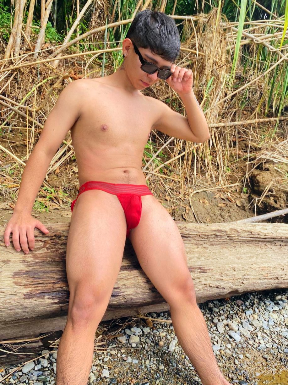 Codysantos photo 35