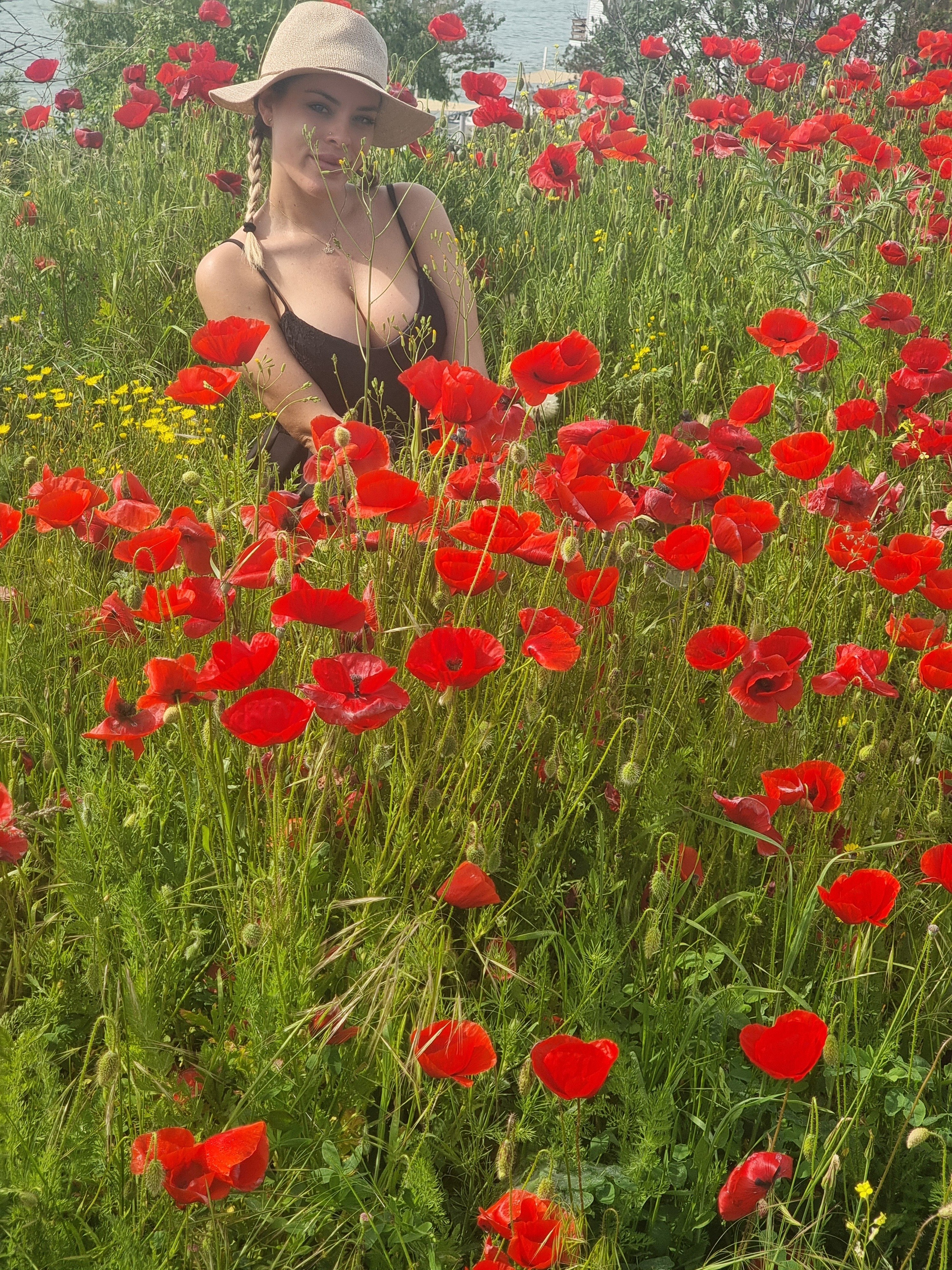 Rosemaryevan photo 14