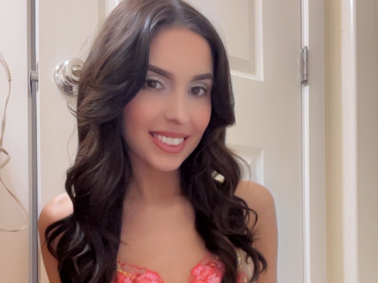 stacieONCAM photo 1