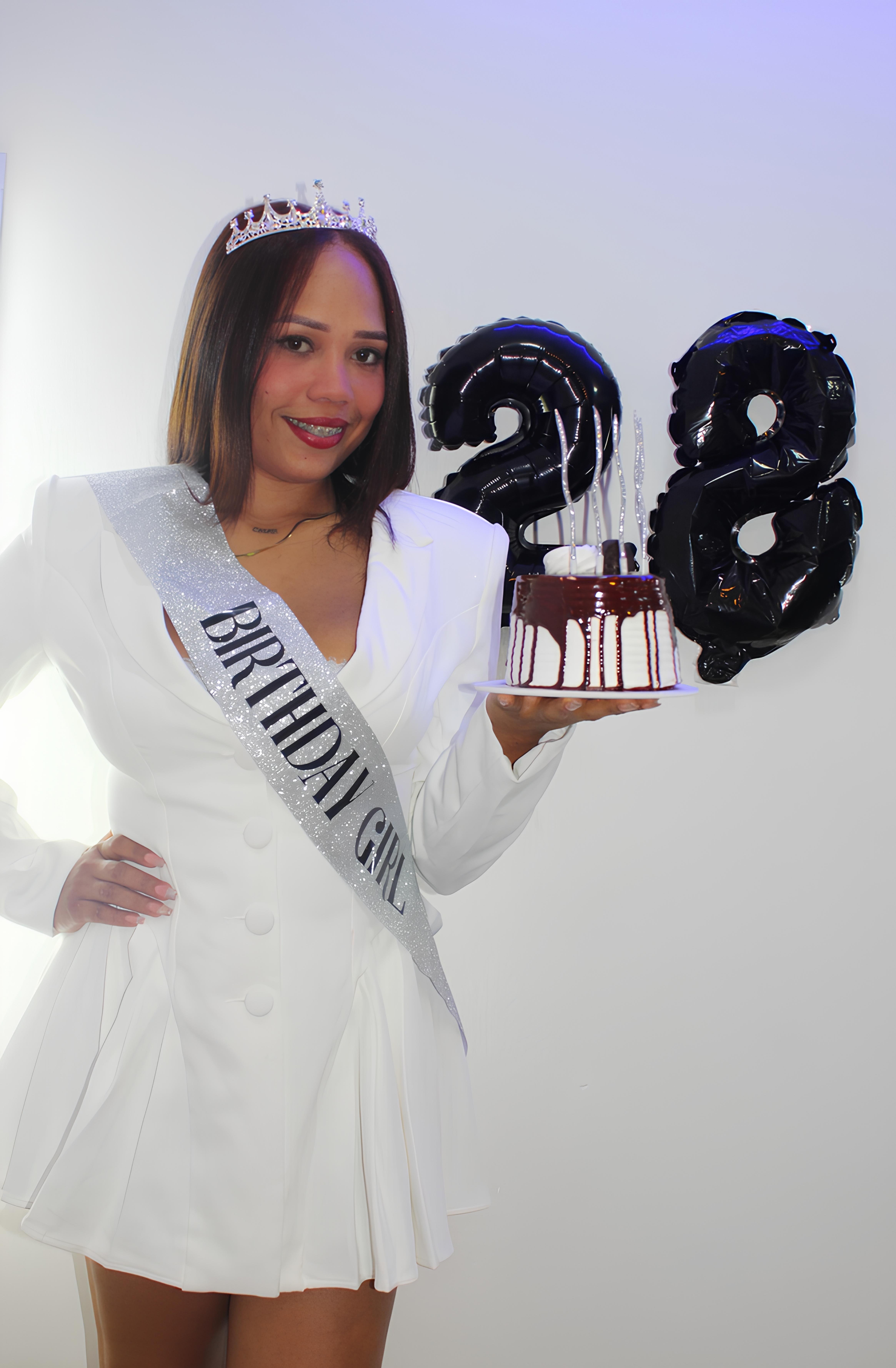BustyGlow121 photo 228