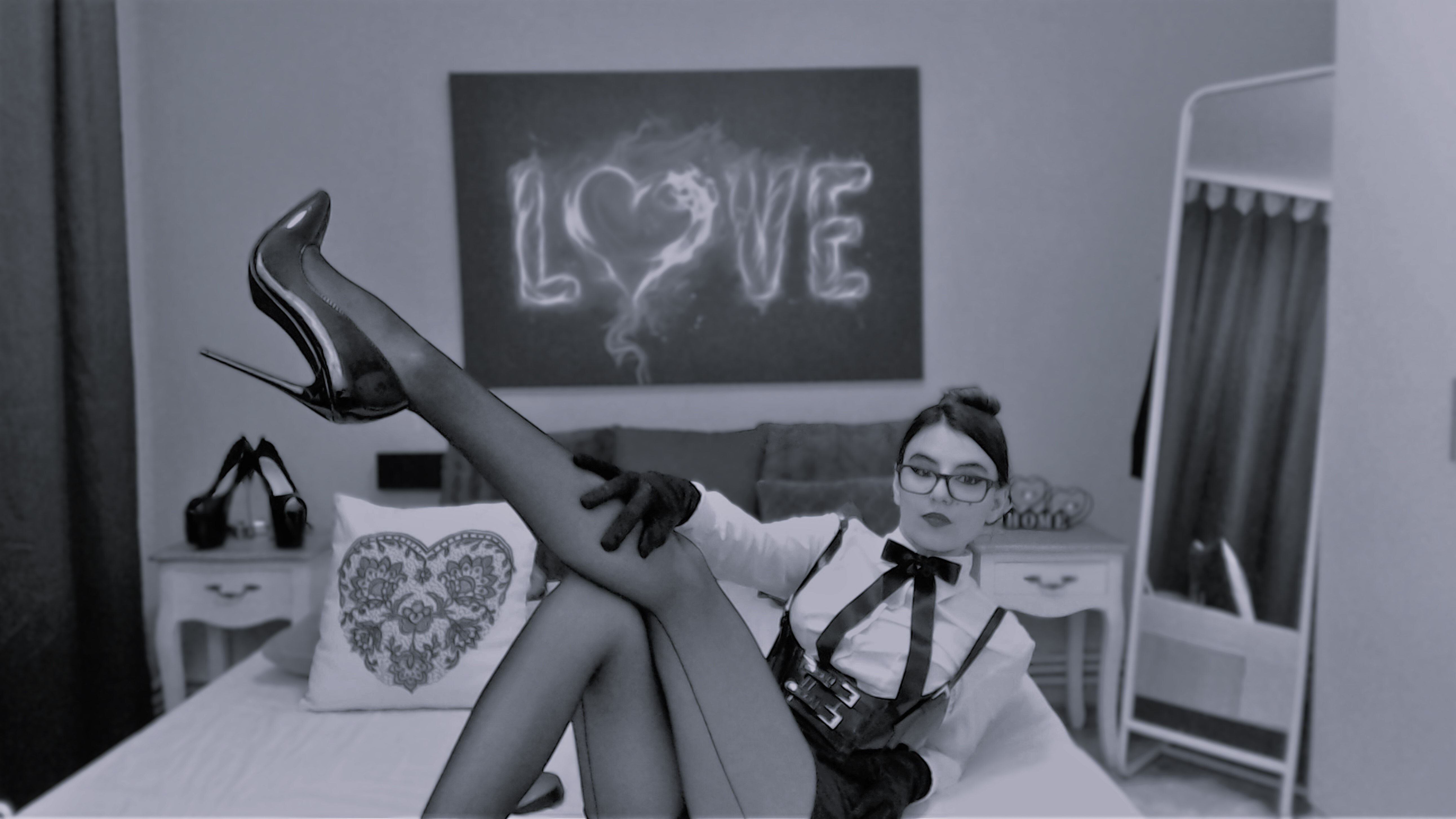 MistressMadelyn photo 8