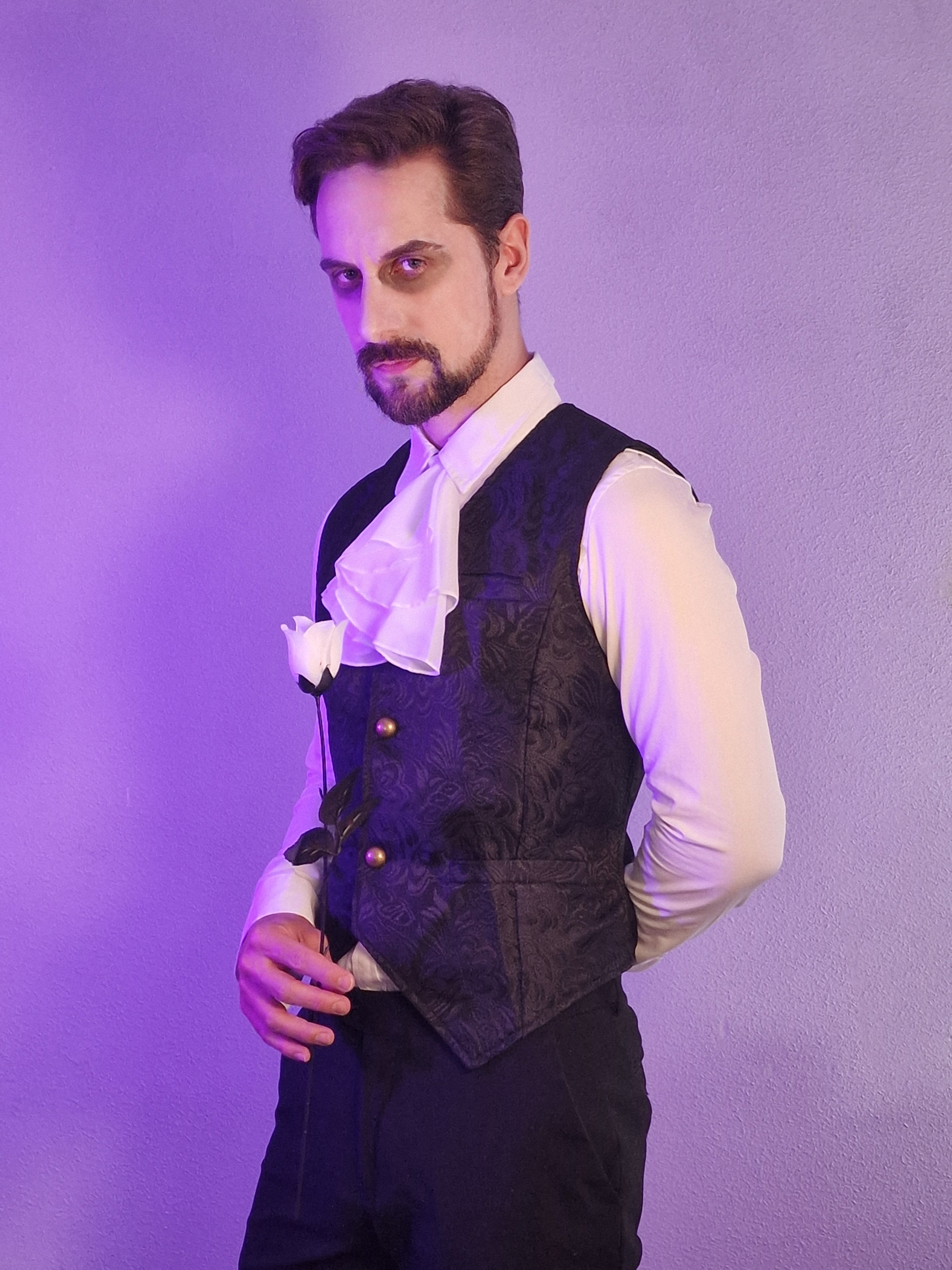 AntonioWest photo 48