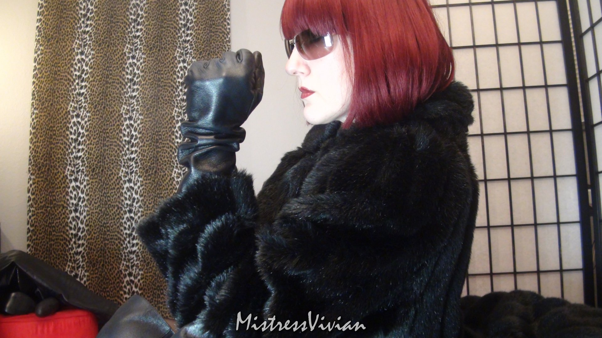 MistressVivian photo 32