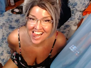 ClaudiaMidwestWife
