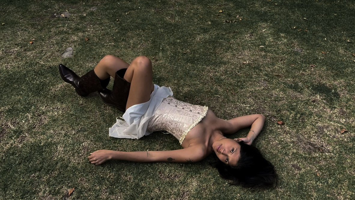 GigiHarmon photo 26