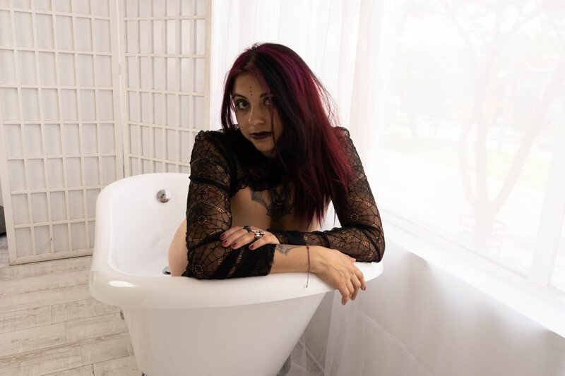WickedAlice photo 6