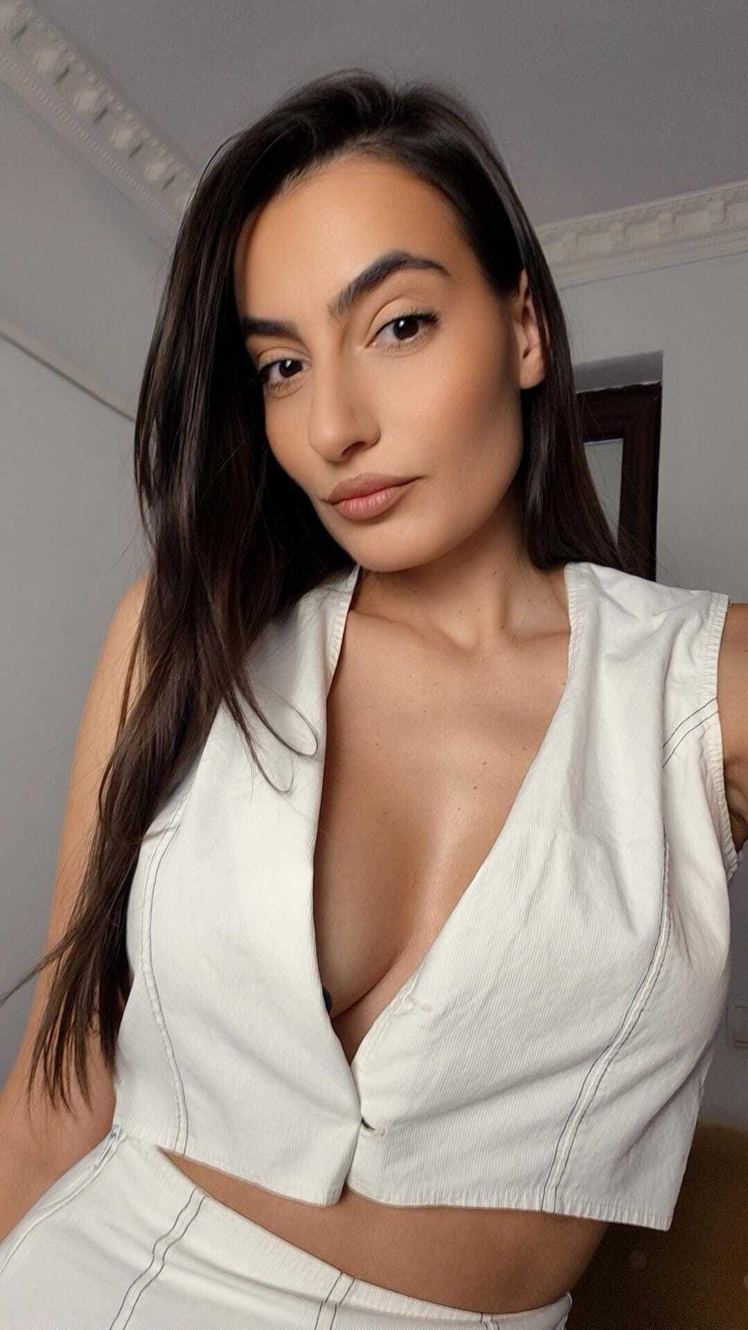 NinaKrystal photo 57