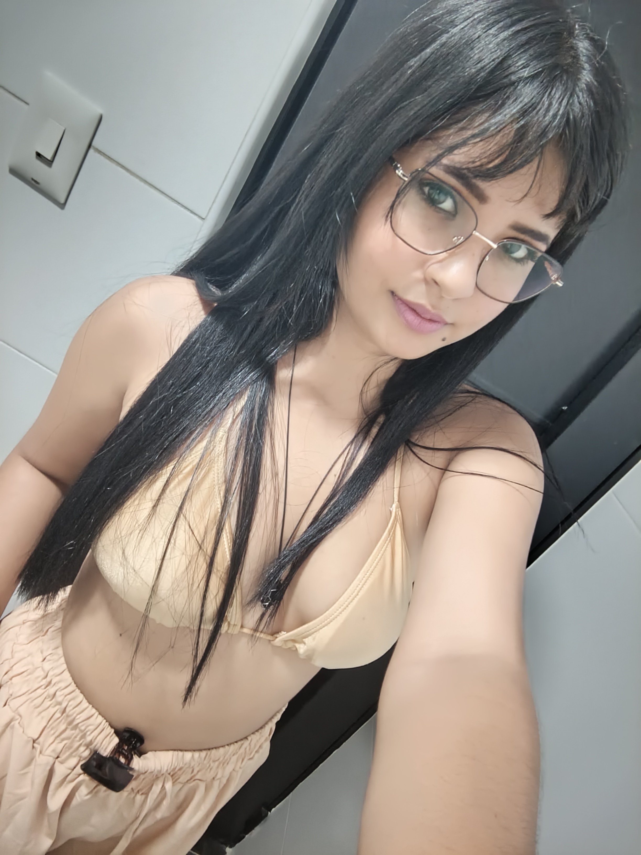 AngellaDevi photo 50