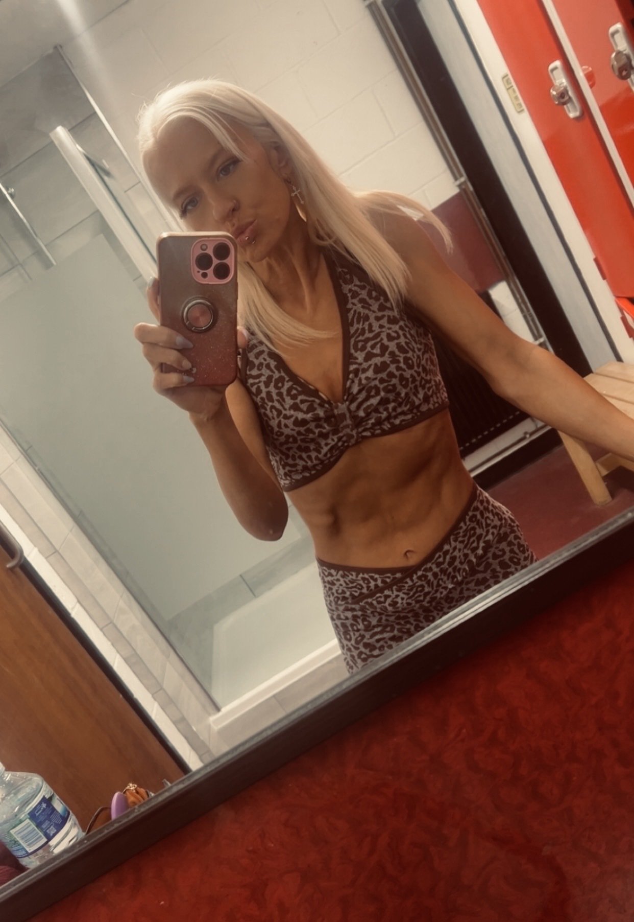 BabeBeth40 photo 31