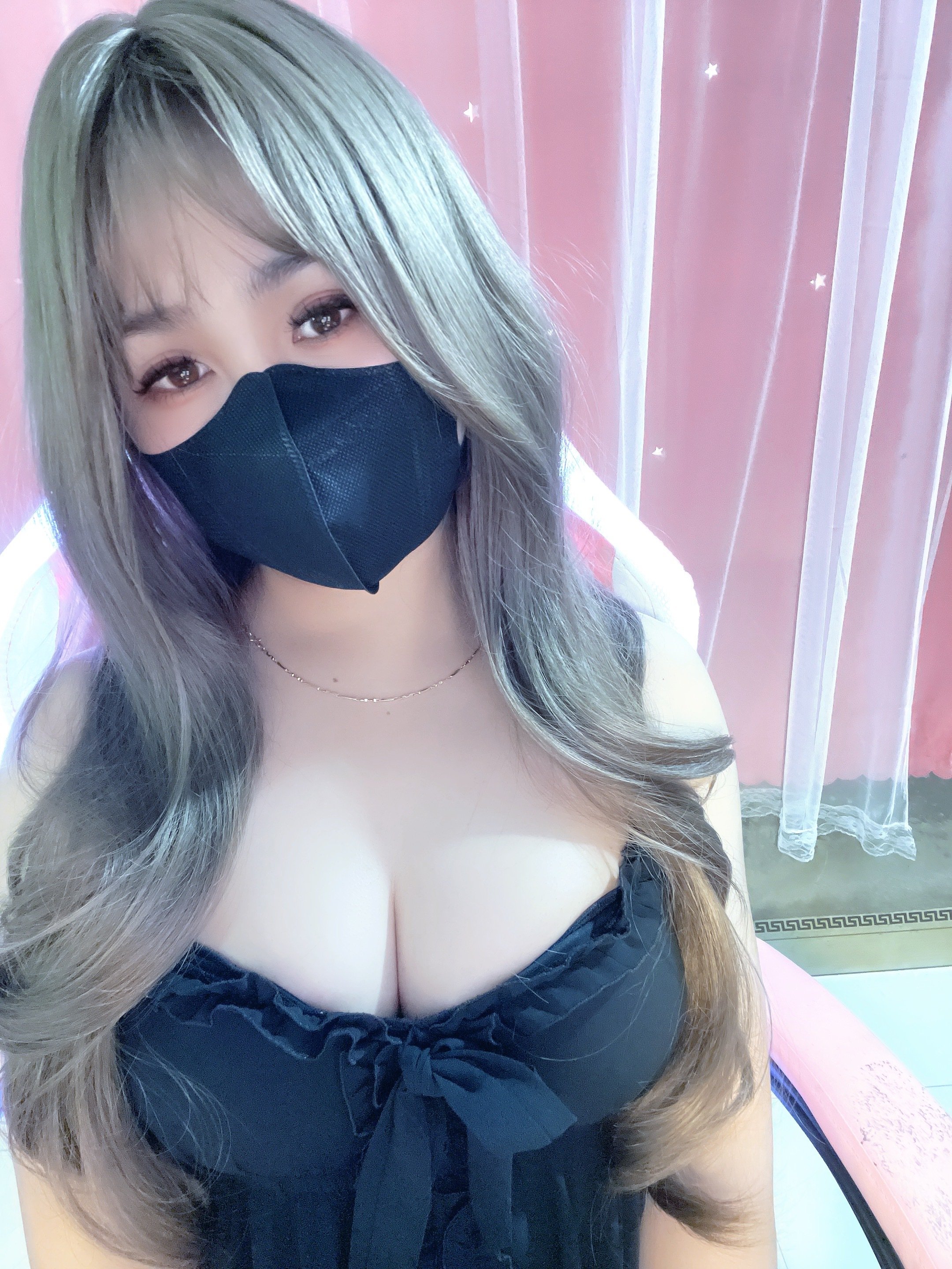 LavenderBae photo 3