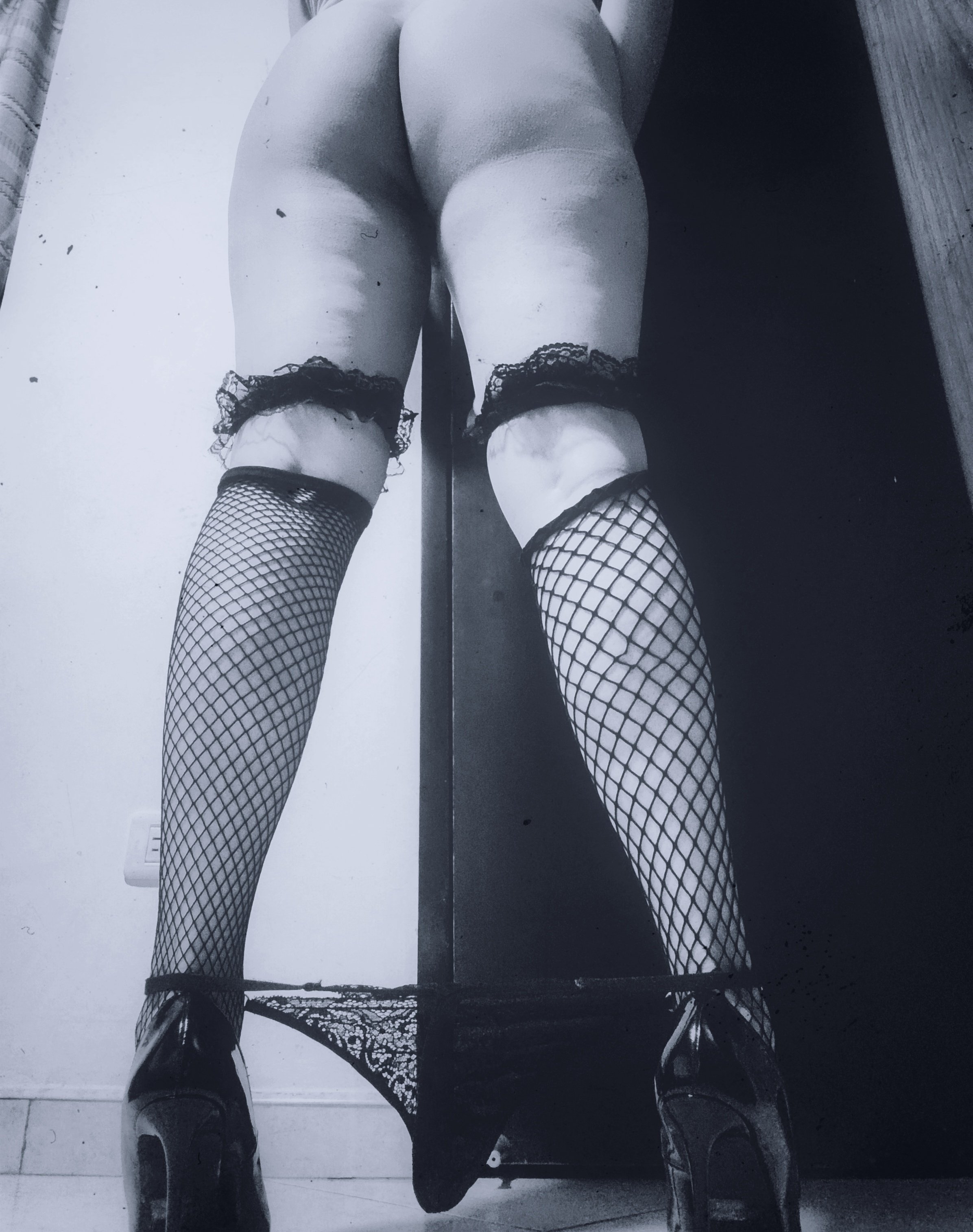 MysteriusWoman photo 3
