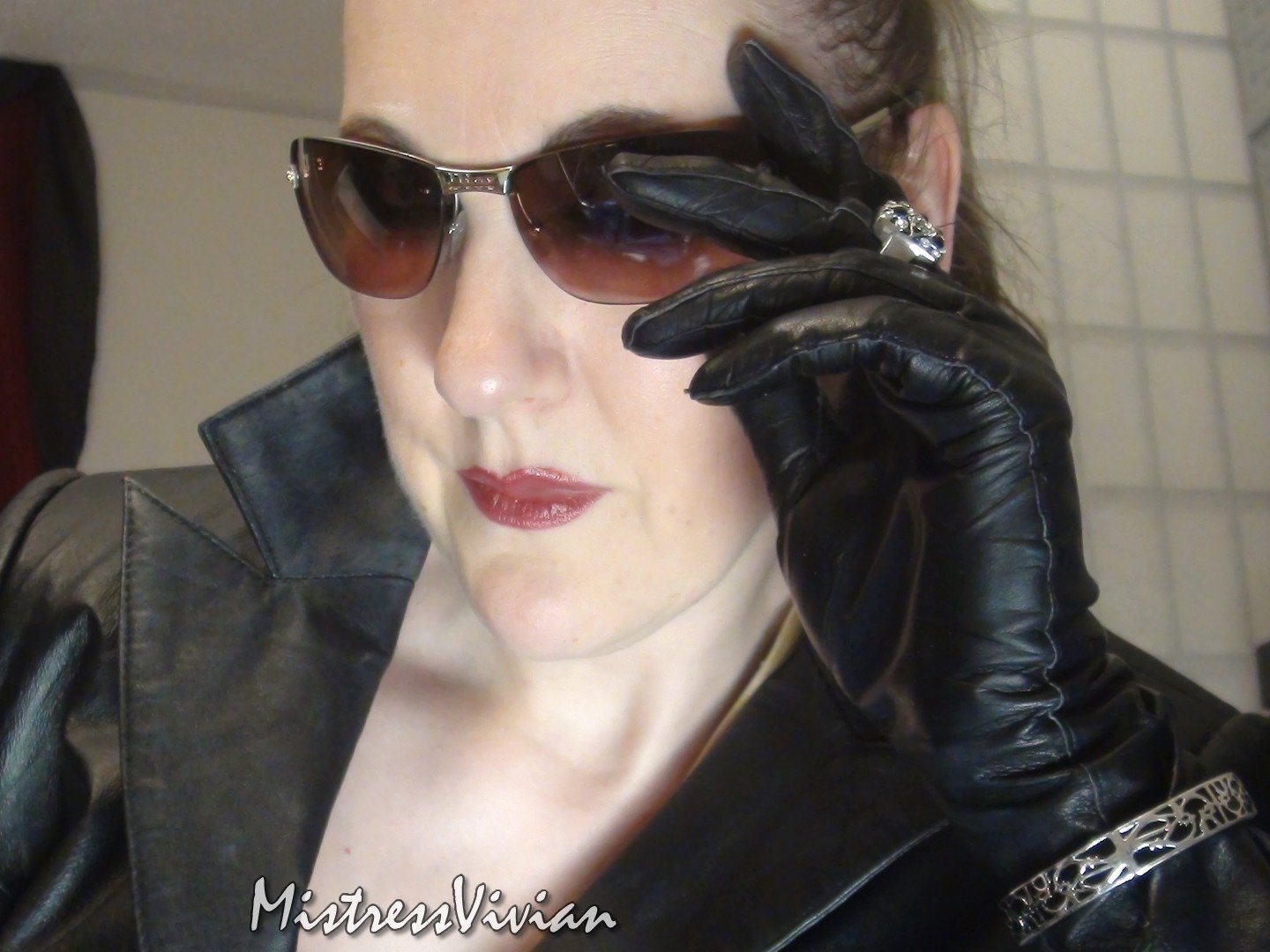 MistressVivian photo 98