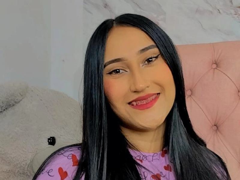 camilawood1 photo 1