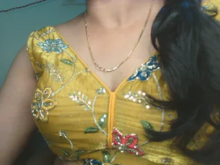 Shivani_bhabhi_sexy