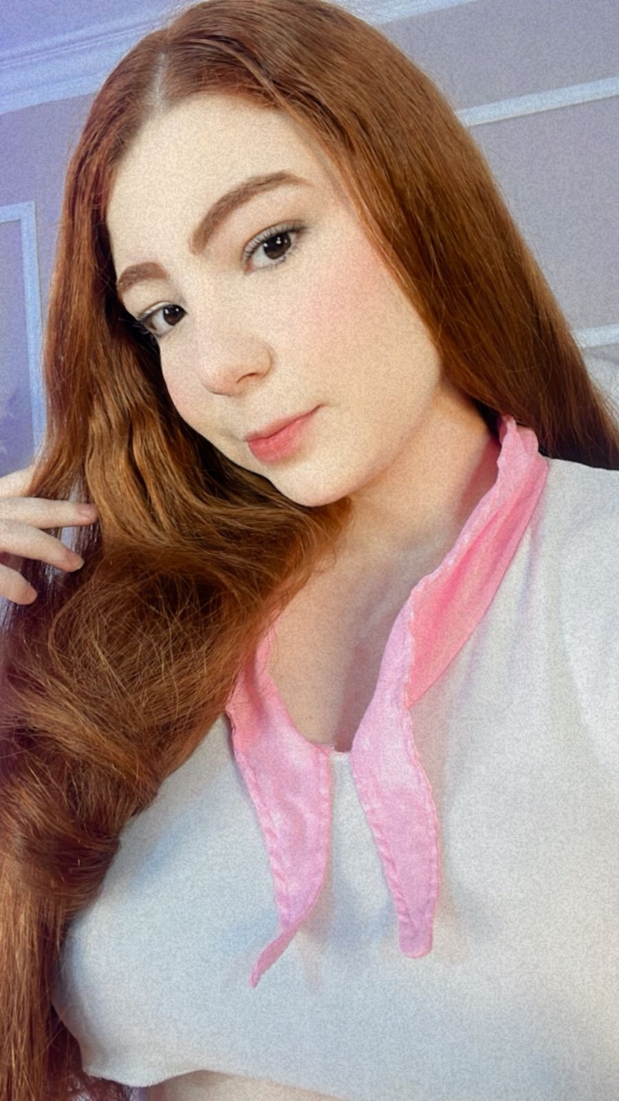 LIZY_PORTMAN photo 1