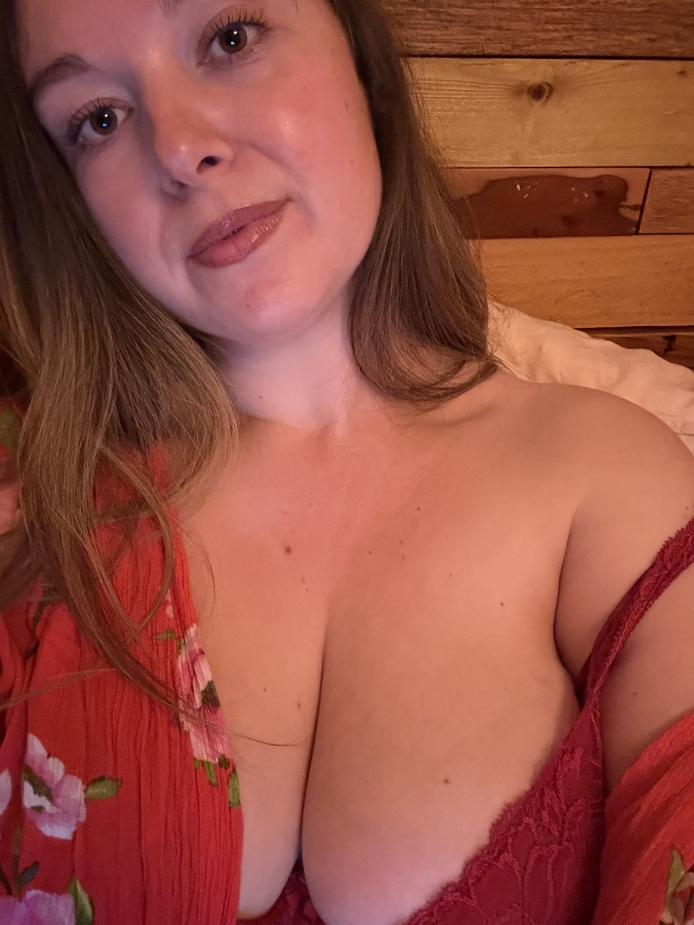 LolaValentineBBW photo 4