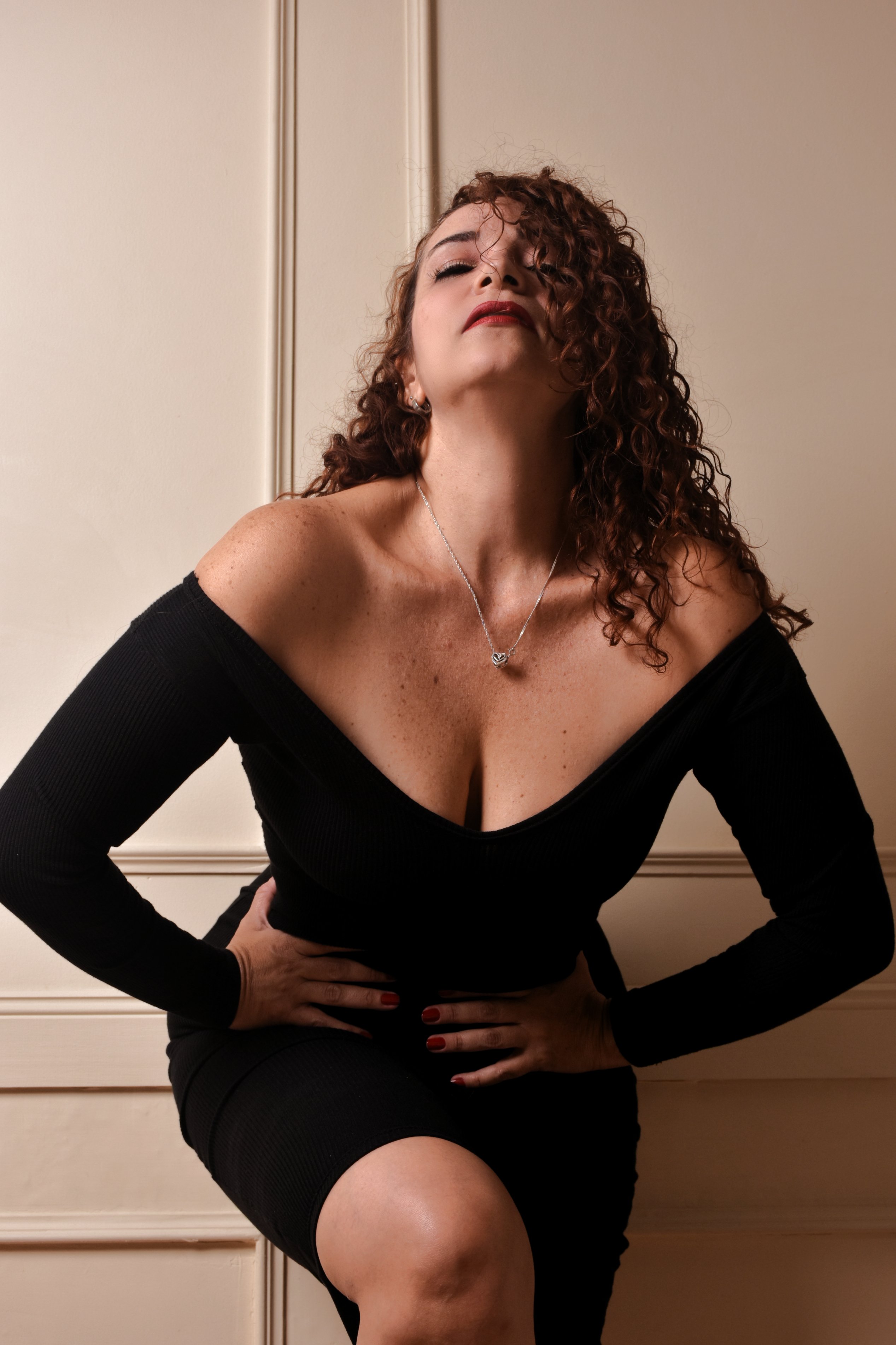 ScarletthVega photo 6