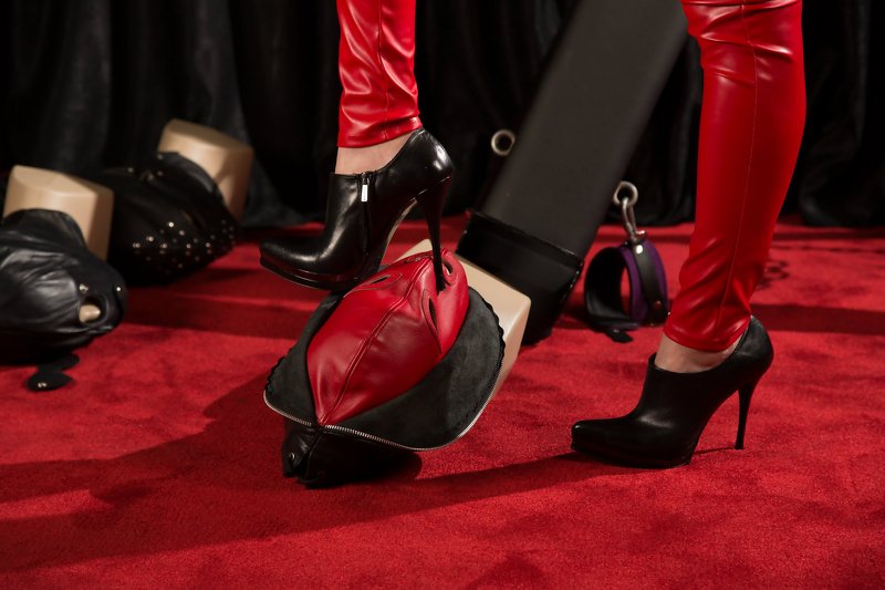 MistressWanda photo 18