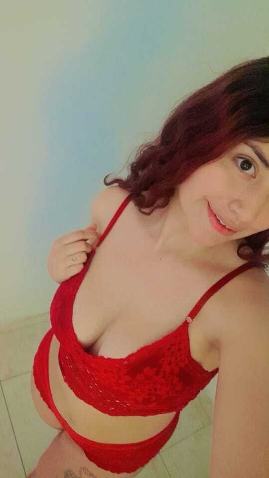 KatiaJones18 photo 36