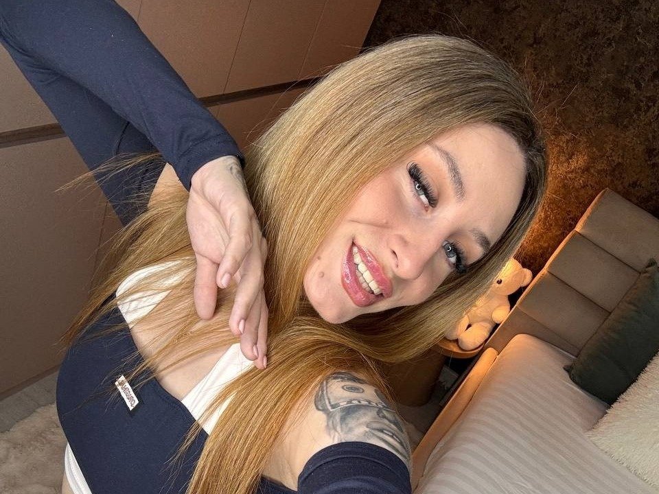 Chloebellex photo 2