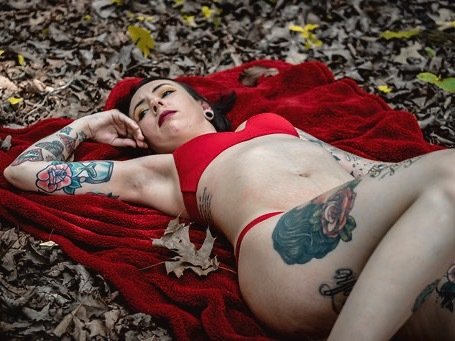 TaylaRae photo 15