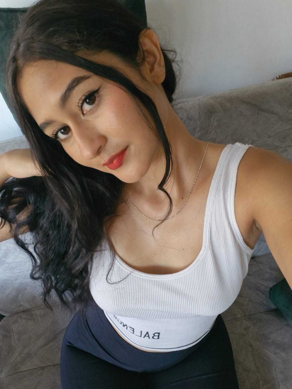 CamileMoon photo 22
