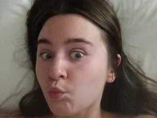 freakylittlebitch69