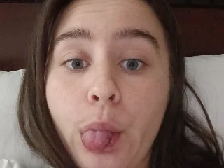 freakylittlebitch69