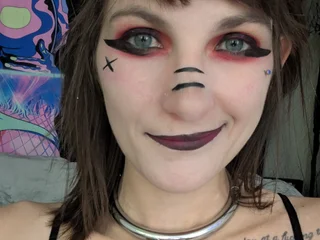 Scarlettshines