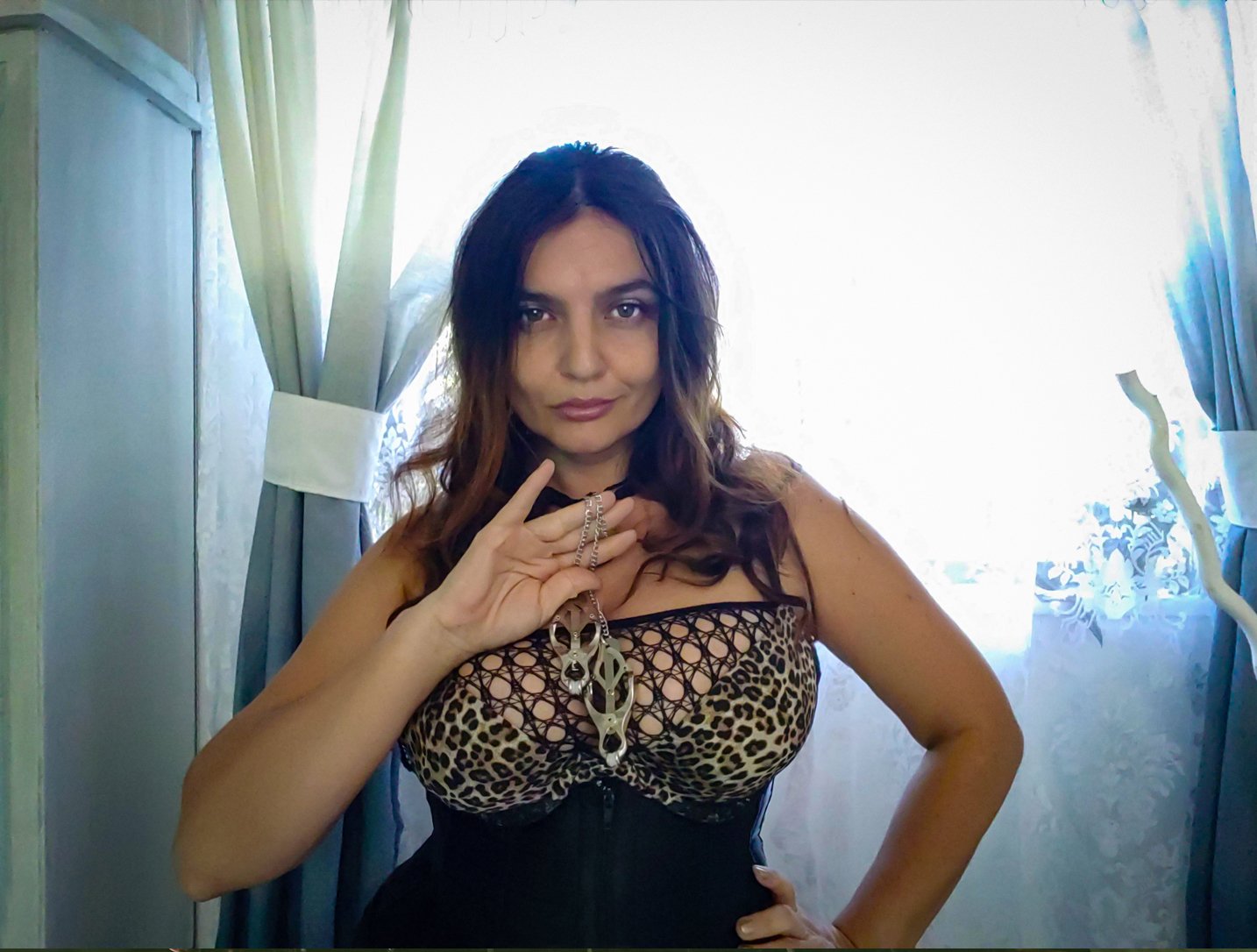 DominaPaulina photo 2
